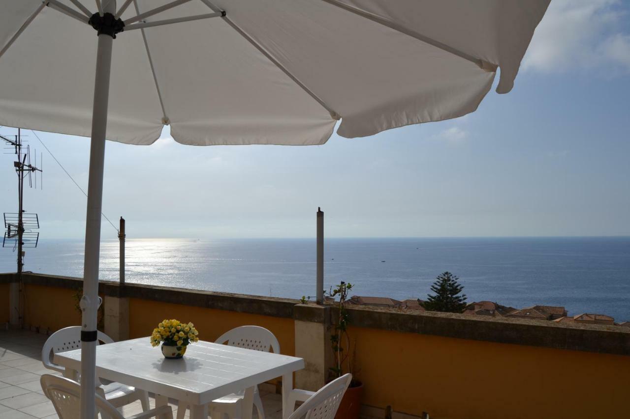 Apartamento Il Terrazzo Su Pizzo Exterior foto